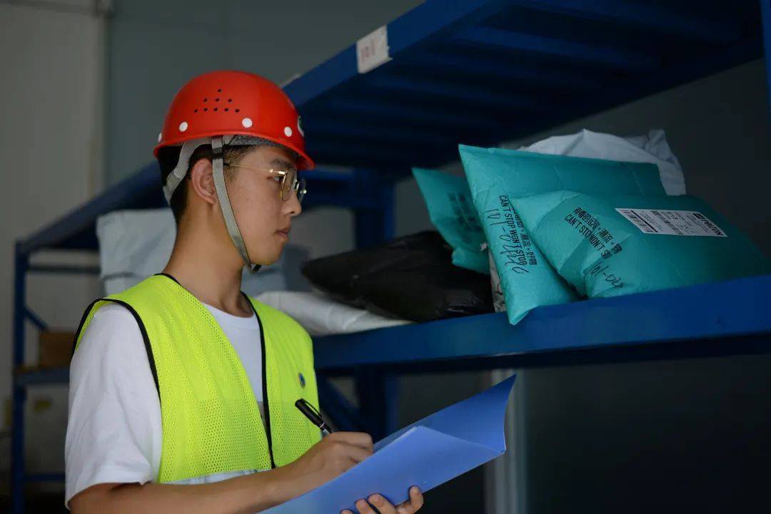 宏信证券有限责任公司(宏信证券有限责任公司北京远大路证券营业部)